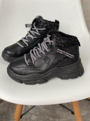 Чорні кросівки, зимові черевики на хутрі 36