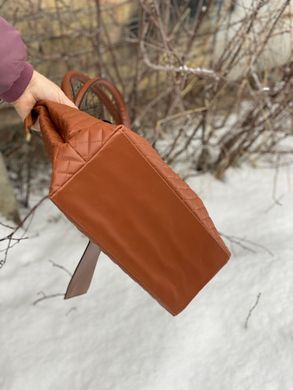 Вместительная  коричневая сумка из искусственной кожи
