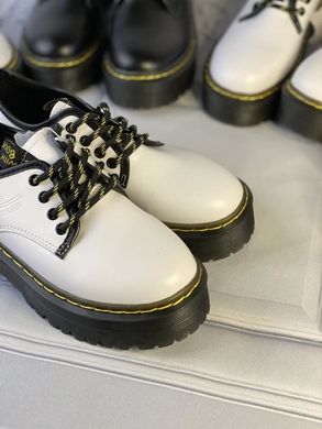 Белые туфли, броги из натуральной кожи